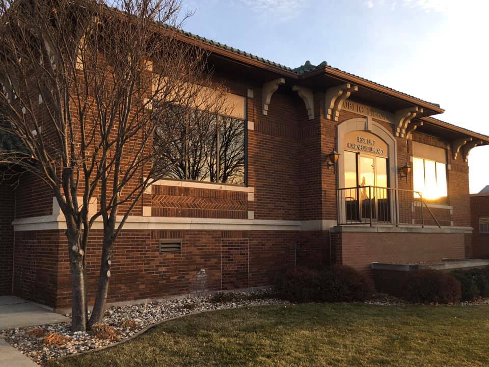 outdoor image of the Sibley Public Library